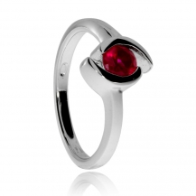 Stříbrný prsten s růžovým syntetickým kamenem ve dvou půlkruzích