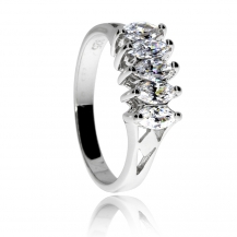 Stříbrný prsten se zirkony (cubic zirconia), pět markýz