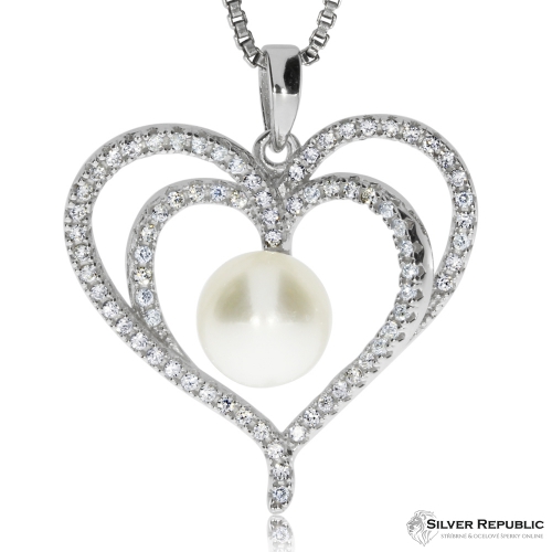 Stříbrný přívěsek se zirkony (cubic zirconia) srdce s perlou uvnitř