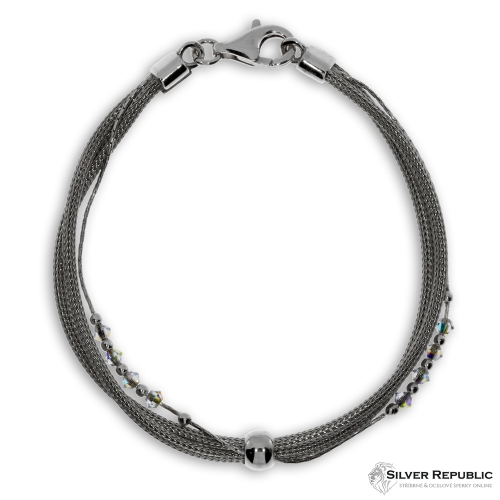 Stříbrný náramek s kuličkou na středu, zdobený krystaly Swarovski 