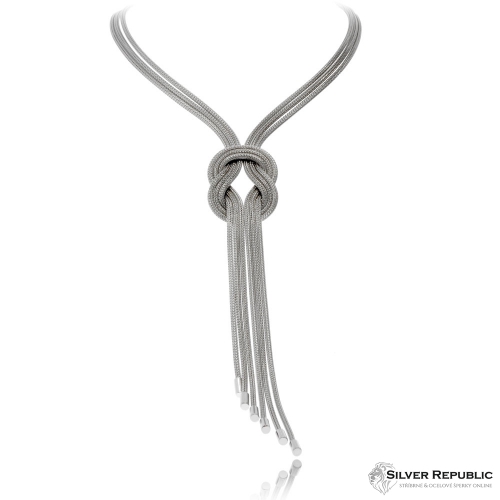 Stříbrný náhrdelník s ozdobným uzlem 