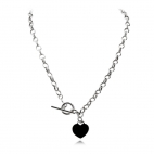 Stříbrný náhrdelník s visací ozdobou ve tvaru srdce