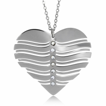 Stříbrný náhrdelník s kulatým přívěsem zdobeným křišťálem Swarovski