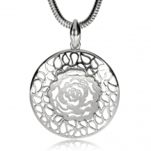 Stříbrný přívěsek - Kruh zdobený uprostřed růží