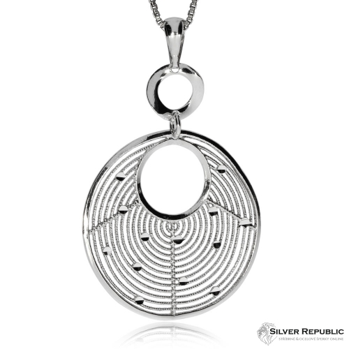 Kulatý stříbrný přívěsek - Soustředné kruhy zdobené brusem