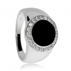 Stříbrný prsten s kulatým černým kamenem a zirkony (kubická zirkonie