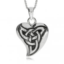 Stříbrný přívěsek - Srdce zdobené keltskými smyčkami