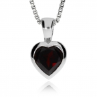 Stříbrný přívěsek - Granát ve tvaru srdce